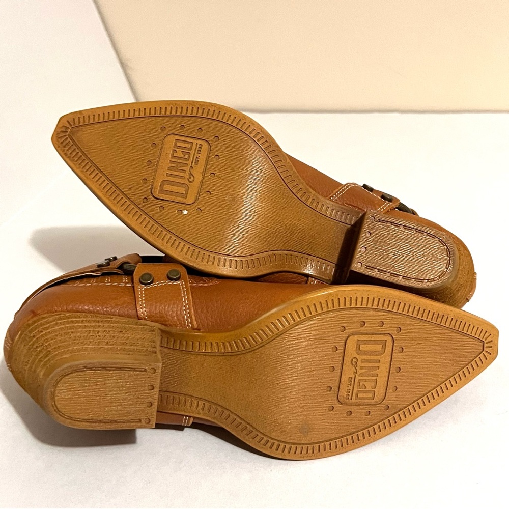 NWT Dingo Cognac Leather Kickback Boot Shoes Size 6 - Picture 9 of 9